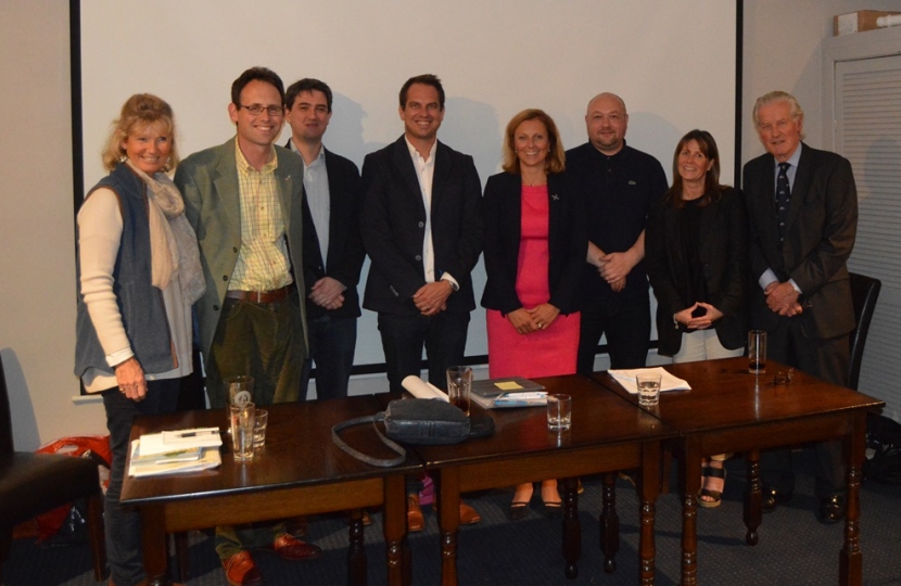 Members of ELCUA Executive with Rachael Hamilton MSP